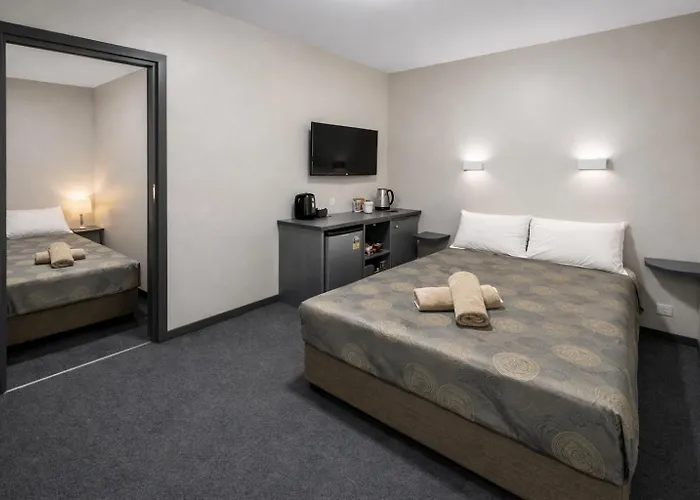 Broken Hill Tourist Lodge