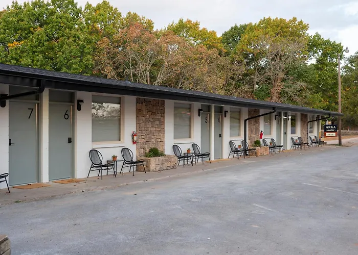 Arka Motel Rogers