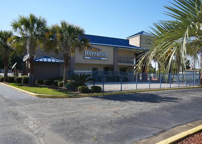 Baymont By Wyndham Manning Motel