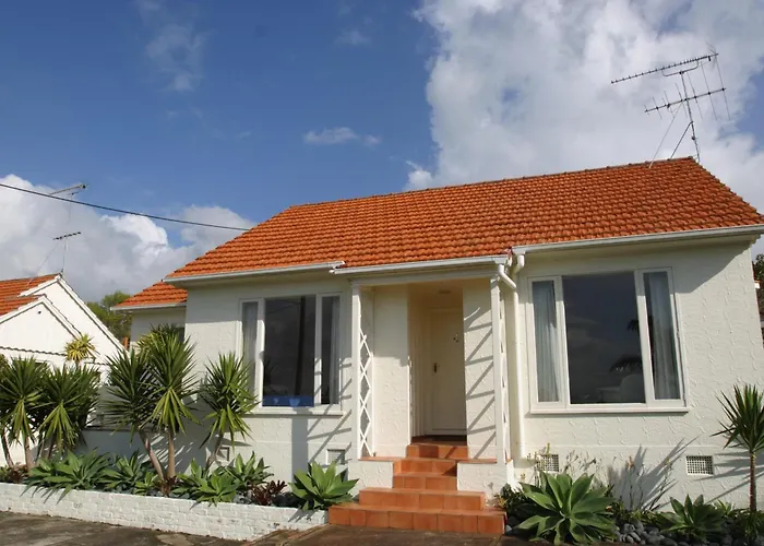 Emerald Inn On Takapuna Beach Auckland