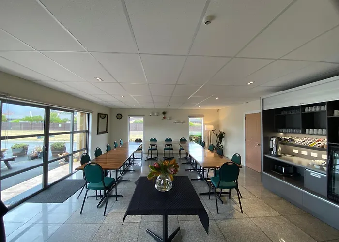 Saxton Lodge Nelson