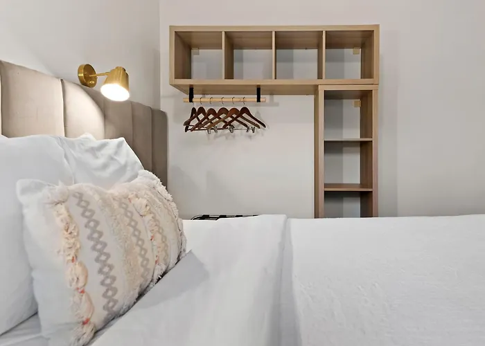 Lakeside Villa & Nordic Spa Penticton