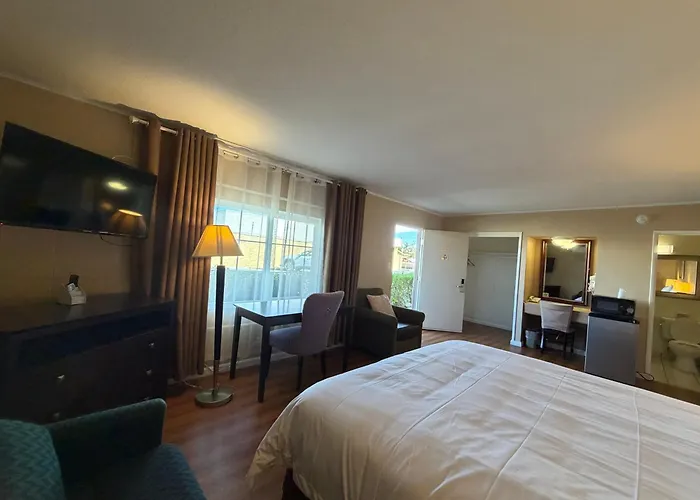Royal Inn And Suites Hemet