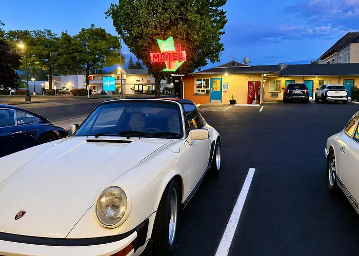 The City Center Motel Medford
