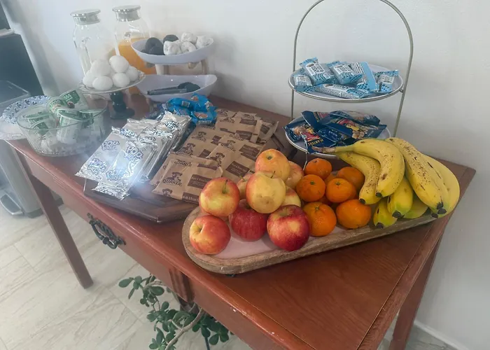 Howard Johnson By Wyndham Ridgecrest, Ca