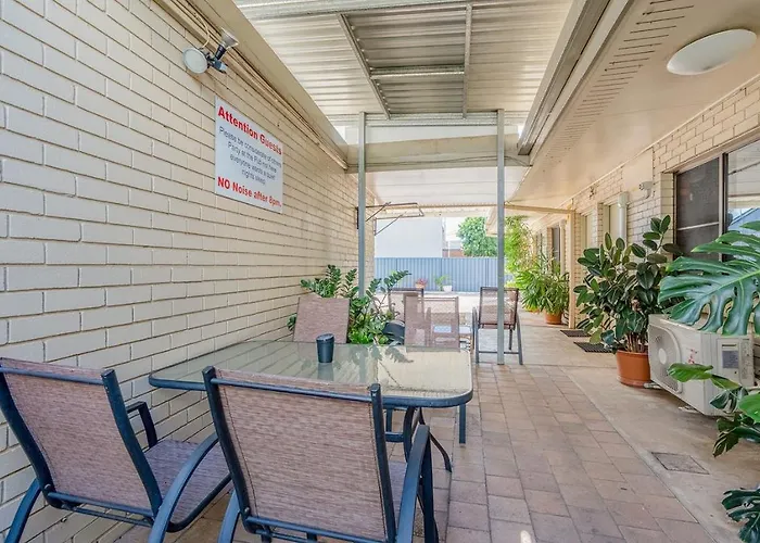 A&A Lodge Motel Emerald