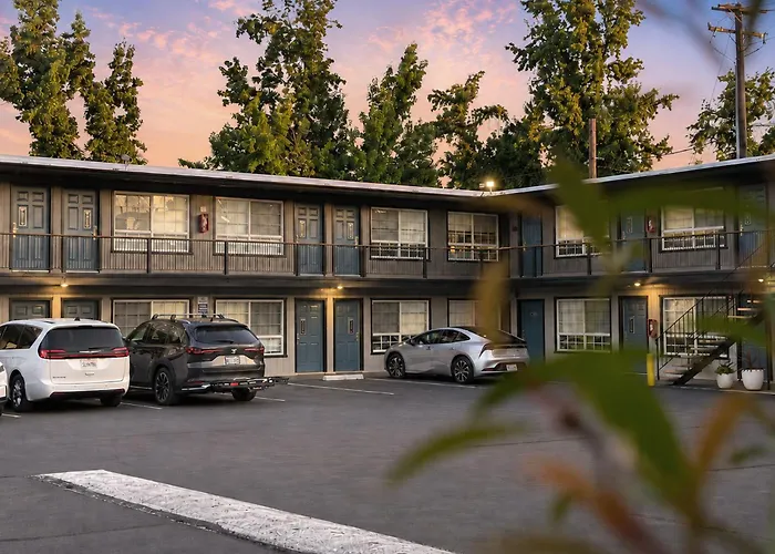 Thunderbird Lodge Redding