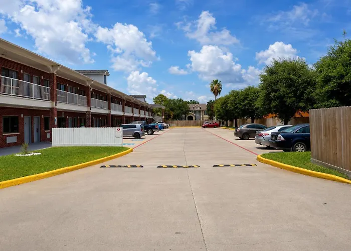 Garden Suites Houston