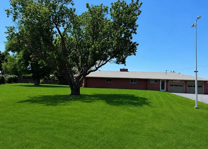 Golden West Motel Klamath Falls