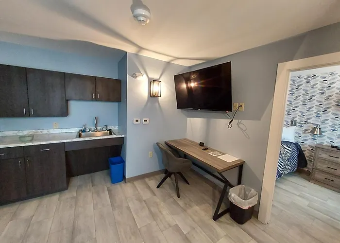Wolastoq Inn And Suites Houlton