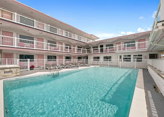 Pink Champagne Boutique Motel Wildwood