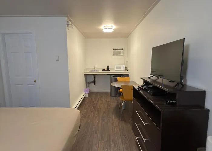 Coastline Motel Kamloops
