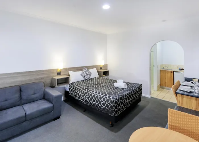 The Cottage Motor Inn Albury Cbd