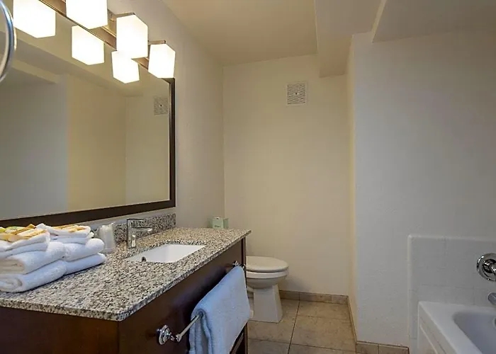 San Joaquin Hotel Fresno