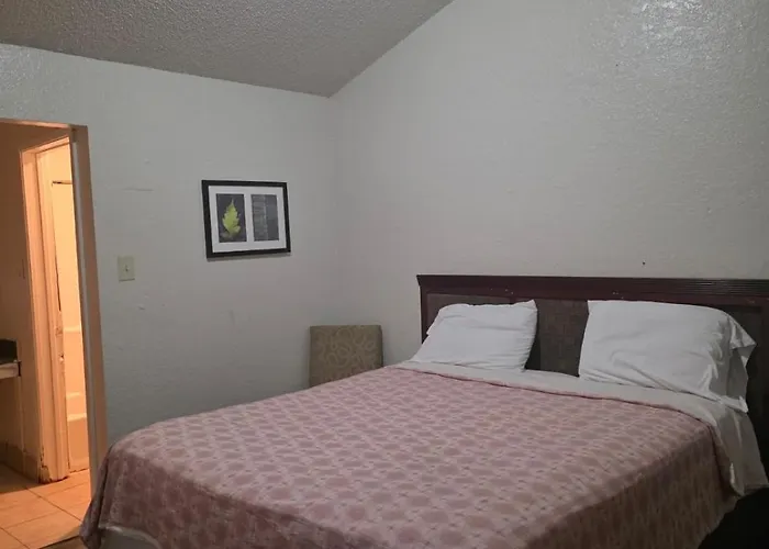 Abram Inn Arlington