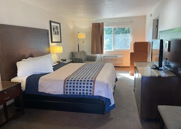 Vino Inn & Suites Atascadero