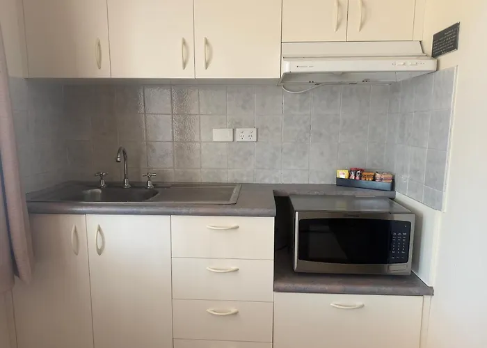Holiday Lodge Motor Inn Narooma