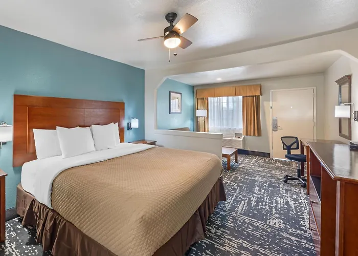 Best Western Regency Inn & Suites Gonzales