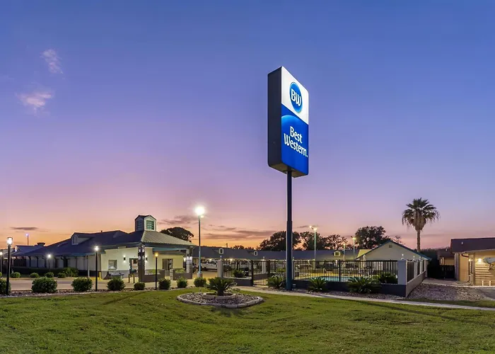 Best Western Regency Inn & Suites Gonzales