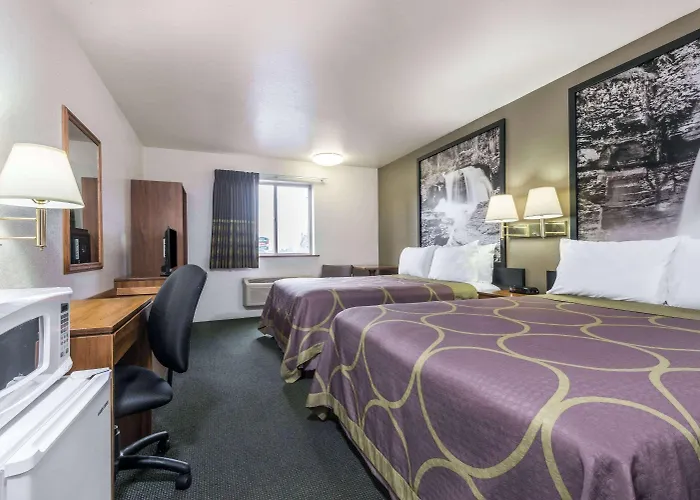 Super 8 By Wyndham Missoula/Reserve St.