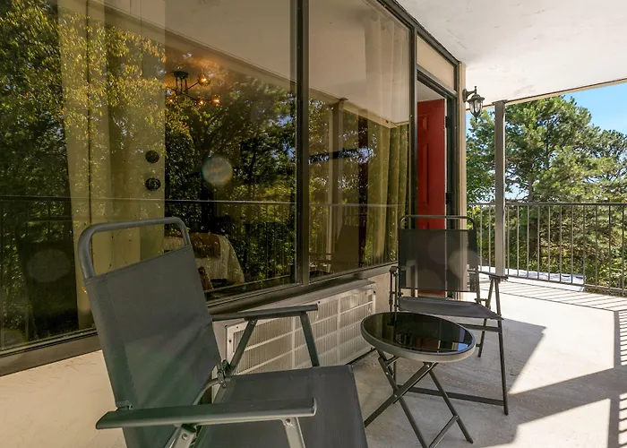 Candlewick Inn And Suites Eureka Springs