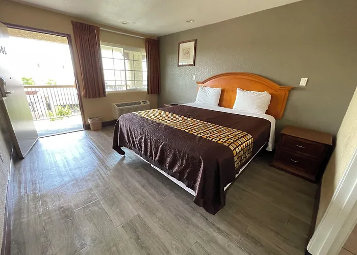 Arlington Inn Riverside
