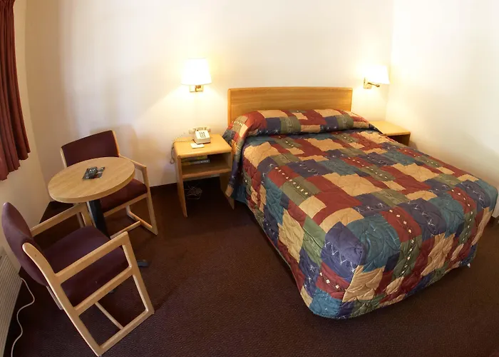 EZ 8 Motel Airporter Phoenix