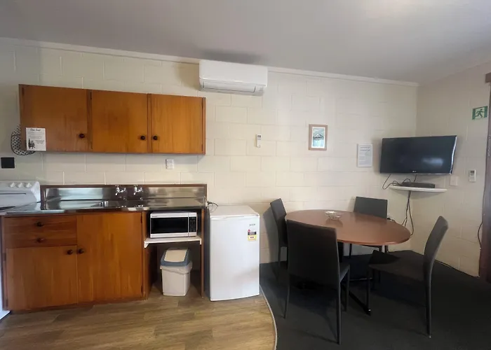 Elmore Lodge Motel Hastings
