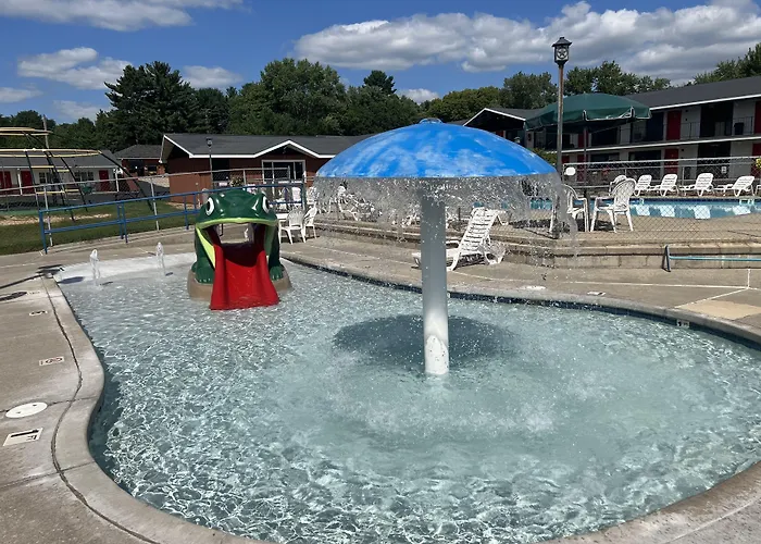 All Star Inn & Suites Wisconsin Dells