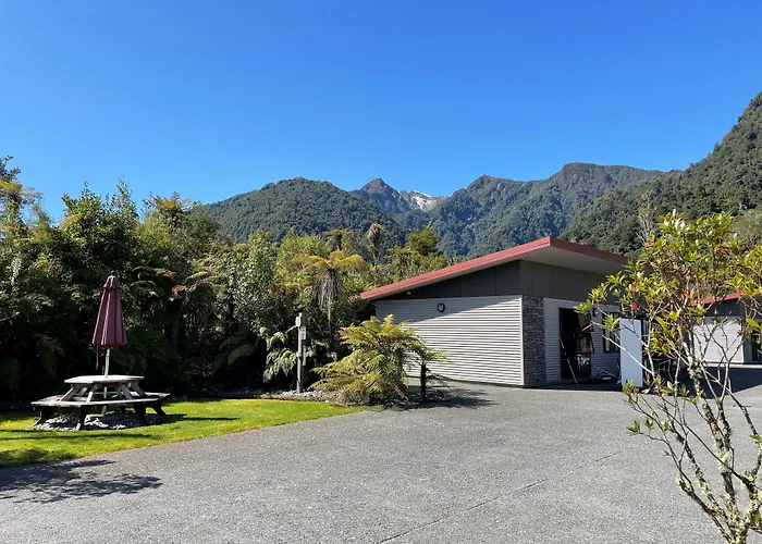 58 On Cron Motel Franz Josef