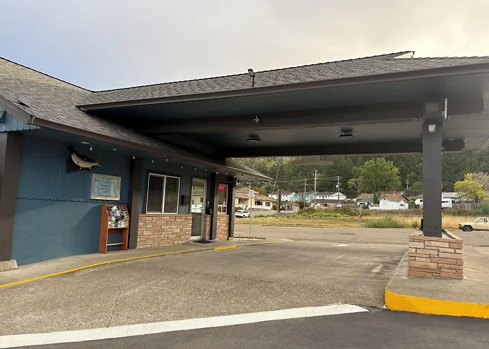 Lone Pine Motel Garberville