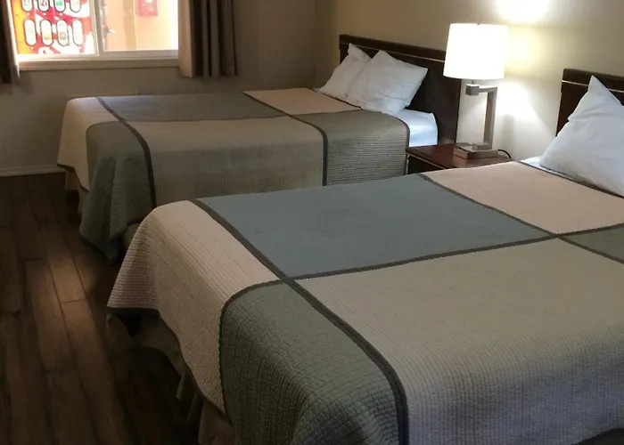 Townhouse Inn & Suites Klamath Falls