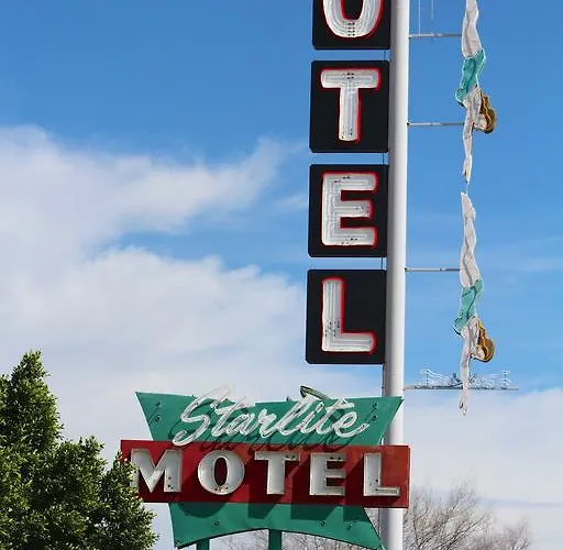Starlite Motel Mesa