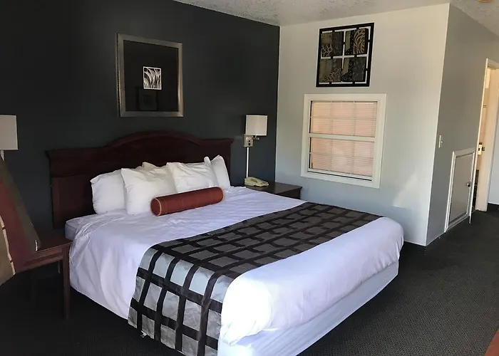 Ouachita Mountain Inn Glenwood