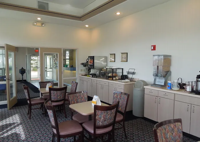 Knights Inn Elyria