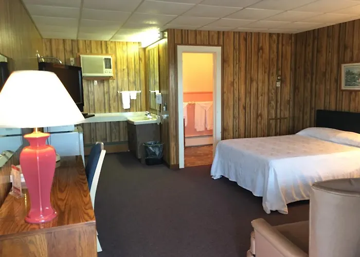 Knob Hill Motor Lodge Hillsville