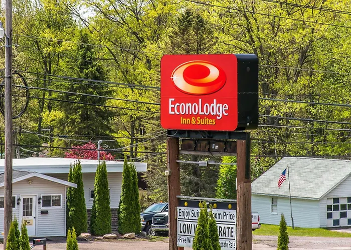 Econo Lodge Inn & Suites Lake Harmony - Pocono Mountains Area White Haven