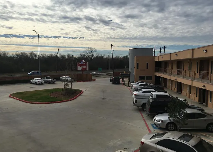 Crystal Inn Houston