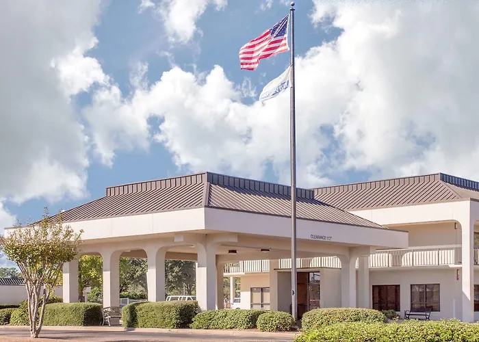Executive Inn & Suites Dothan