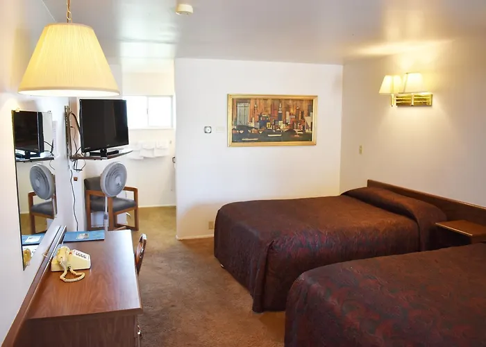 Jr Inn Soda Springs
