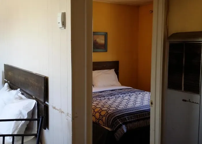 Century II Motel Fort Macleod