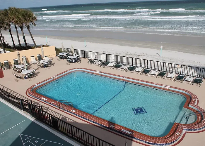 Grand Prix Motel Beach Front Daytona Beach