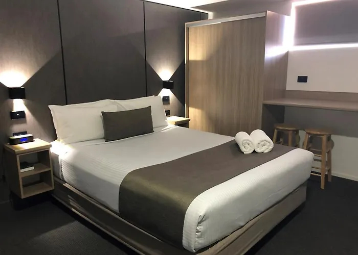 Huskisson Beach Motel