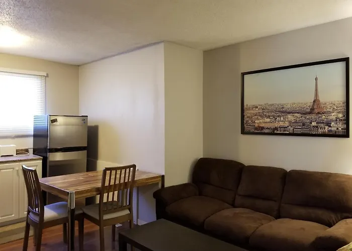 Sun Plaza Motel Sundre