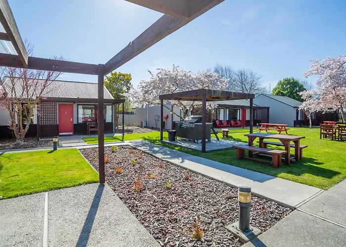 Christchurch Park Motel