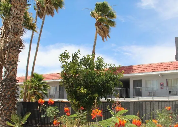 Minsk Hotels - Extended Stay, I-10 Tucson Airport