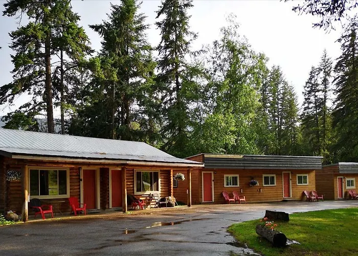 Overlook Inn & Cabins Clearwater