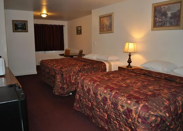 Golden Lion Motel Raymond