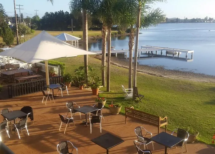 Squid'S Ink Motel Belmont