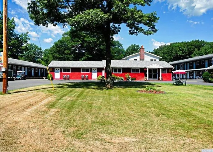 Red Ranch Inn Catskill